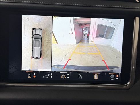 Used 2023 GMC Yukon XL Denali Ultimate w/ LPO, Floor Liner Package image 50