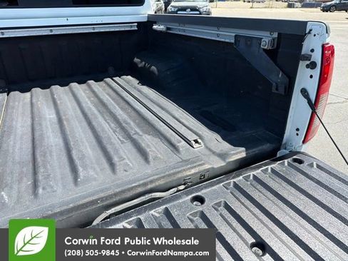 Used 2016 Nissan Frontier SV w/ SV Value Truck Package RWD image 30