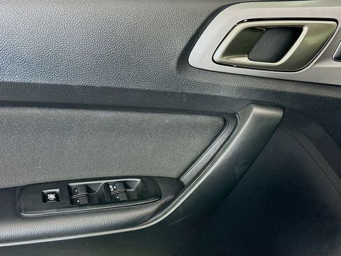 Used 2019 Ford Ranger XLT w/ Equipment Group 302A Luxury image 17