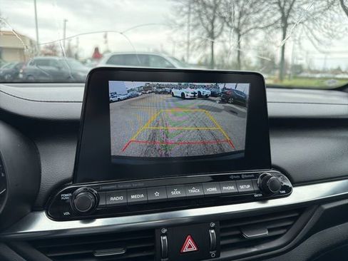 Used 2020 Kia Forte GT image 11