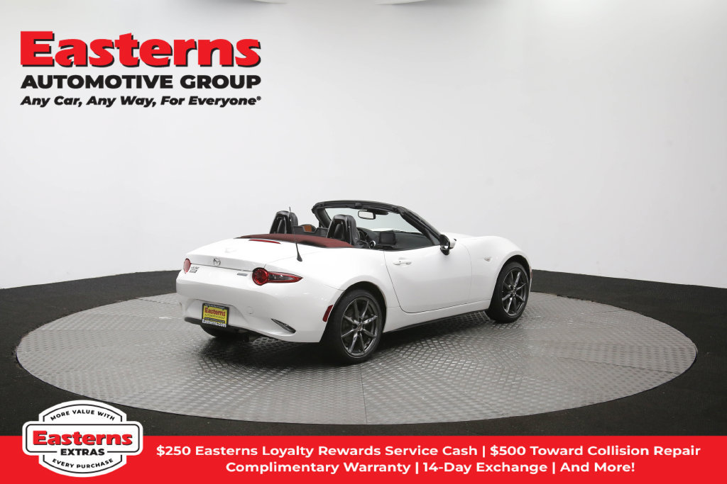 Used 2018 MAZDA MX-5 Miata Grand Touring RWD image 40