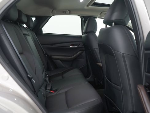 Used 2024 MAZDA CX-30 AWD 2.5 S w/ Premium Package image 12