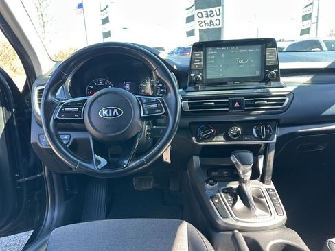 Used 2021 Kia Seltos S image 37
