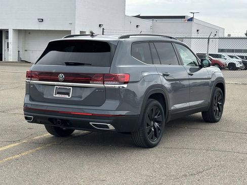 New 2026 Volkswagen Atlas SE AWD/4WD image 4