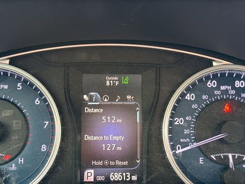 Used 2017 Toyota Camry XSE image 15