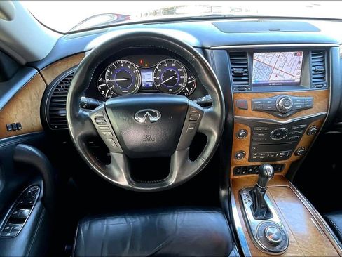 Used 2014 INFINITI QX80 4WD w/ Theater Package image 8