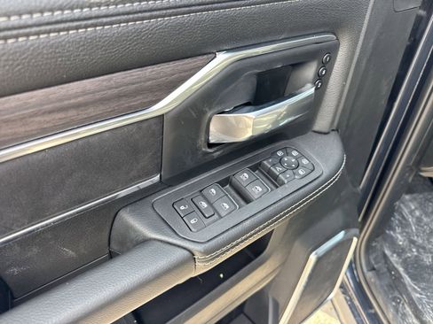 New 2025 RAM 2500 Laramie w/ Night Edition image 20
