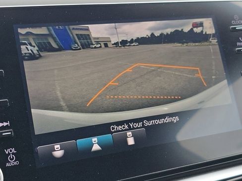 Used 2018 Honda Accord Sport image 10