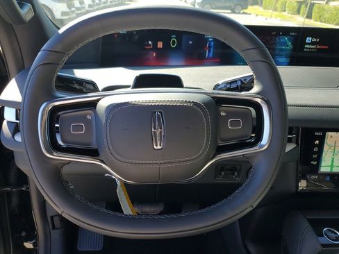 New 2025 Lincoln Navigator L Reserve w/ Jet Appearance Package AWD/4WD image 25