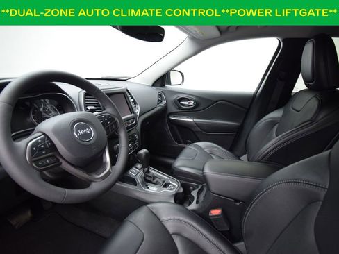 Certified 2022 Jeep Cherokee Latitude Lux image 9