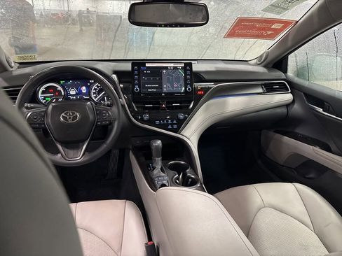 Used 2024 Toyota Camry XSE image 23