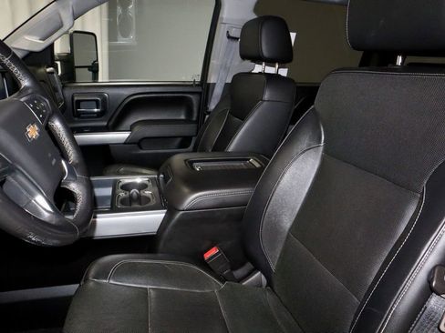Used 2016 Chevrolet Silverado 2500 LTZ w/ Duramax Plus Package image 28