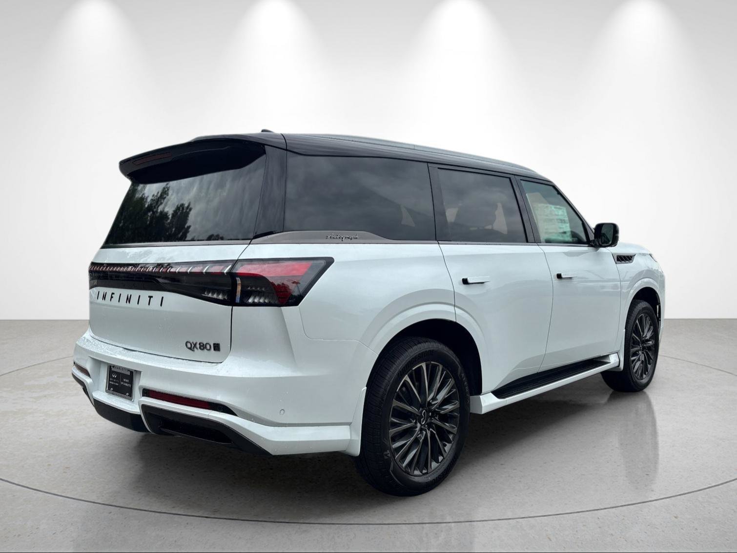 New 2027 INFINITI QX80 Autograph w/ Premium Cargo Package AWD/4WD image 5