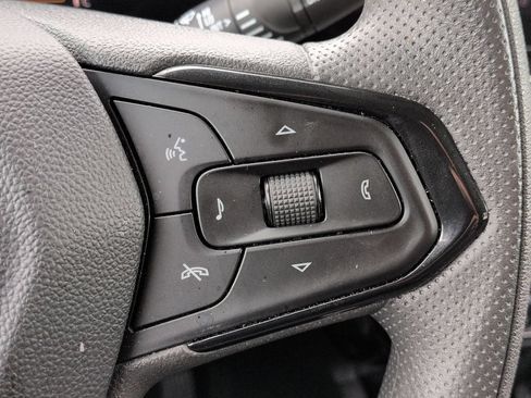 Used 2025 Chevrolet TrailBlazer LT FWD image 19