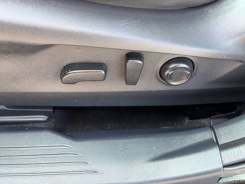 Used 2022 Subaru Outback Wilderness AWD/4WD image 17