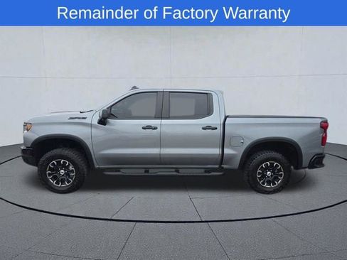 Used 2024 Chevrolet Silverado 1500 ZR2 w/ Technology Package AWD/4WD image 2