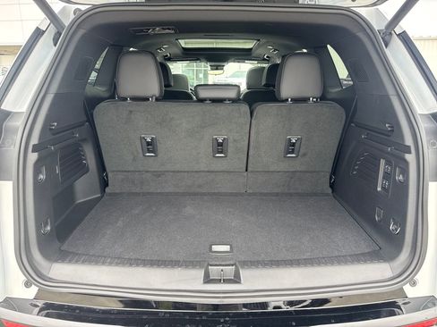 Used 2025 GMC Acadia Denali w/ Super Cruise Package AWD/4WD image 6