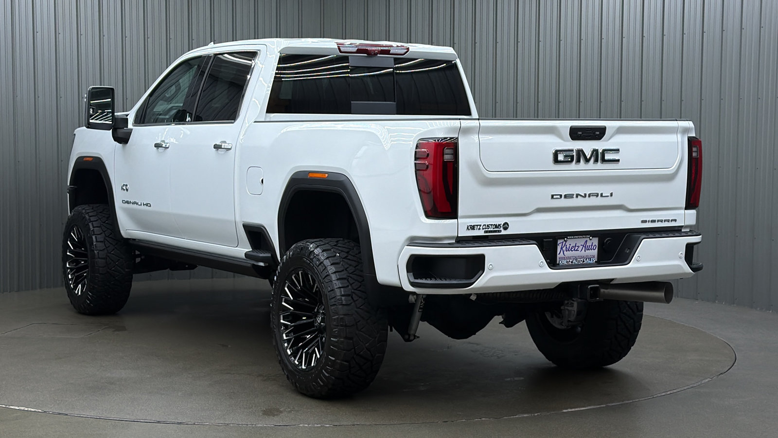 Used 2026 GMC Sierra 2500 Denali Ultimate AWD/4WD image 3