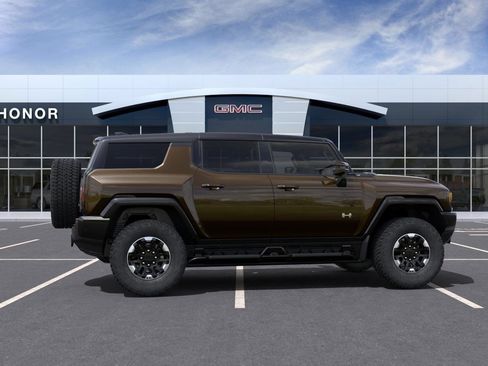 Used 2024 GMC Hummer EV 3X w/ Extreme Off-Road Package AWD/4WD image 3