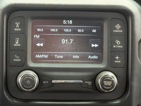 Used 2019 Jeep Wrangler Unlimited Sport S AWD/4WD image 12