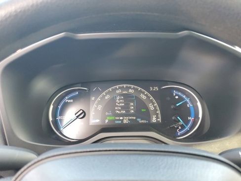 Certified 2024 Toyota RAV4 XLE image 17