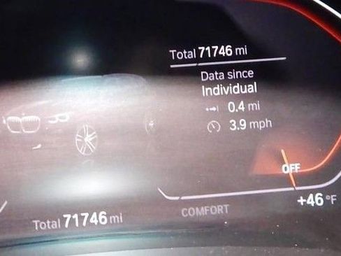 Used 2021 BMW X5 xDrive40i w/ M Sport Package image 19