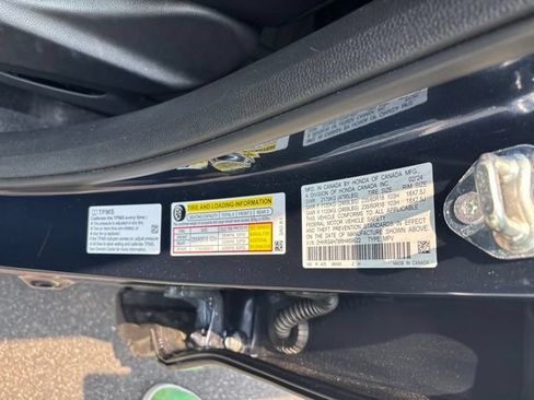 Used 2024 Honda CR-V EX-L image 10