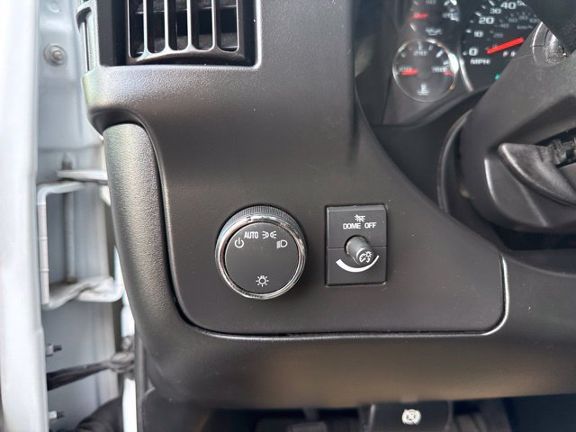 Used 2023 Chevrolet Express 3500 w/ Power Convenience Package RWD image 17