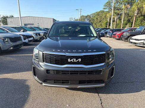 Certified 2022 Kia Telluride EX FWD image 2