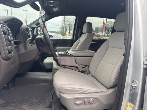 Used 2020 Chevrolet Silverado 2500 LT w/ Texas Edition image 9