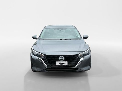 Used 2024 Nissan Sentra SV FWD image 8