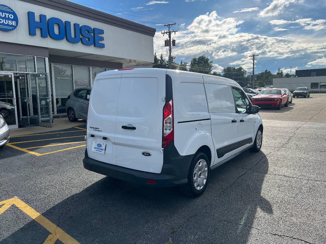 Used 2015 Ford Transit Connect XL FWD image 11