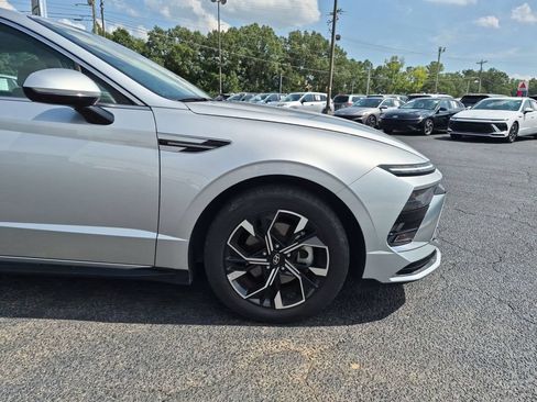 Used 2025 Hyundai Sonata SEL FWD image 11