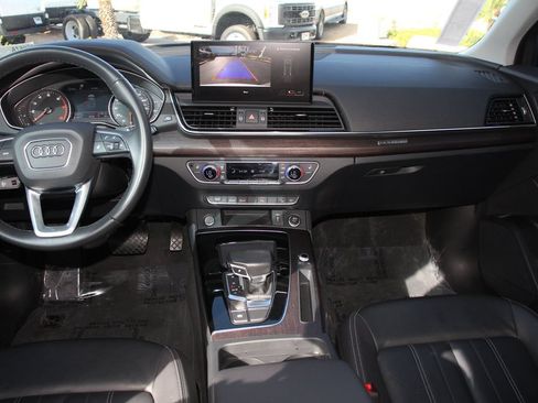 Used 2023 Audi Q5 2.0T Premium w/ Convenience Package AWD/4WD image 19