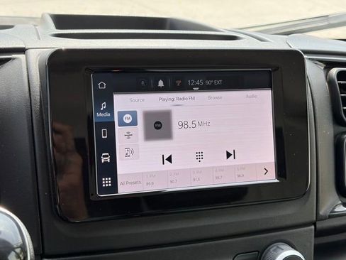 Used 2025 RAM ProMaster 2500 w/ Convenience Group image 19