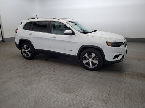 Used 2019 Jeep Cherokee Limited w/ Luxury Group image 11