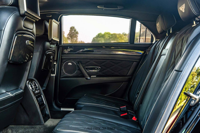 Used 2014 Bentley Flying Spur W12 AWD/4WD image 25