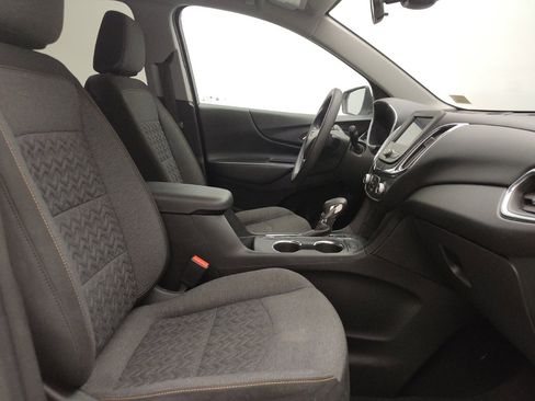 Used 2022 Chevrolet Equinox LT image 21