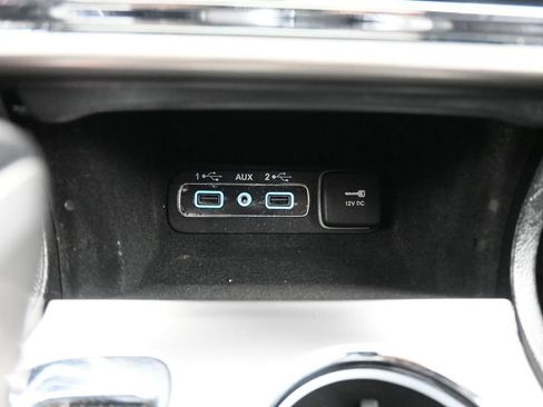 Used 2021 Jeep Grand Cherokee Limited AWD/4WD image 22
