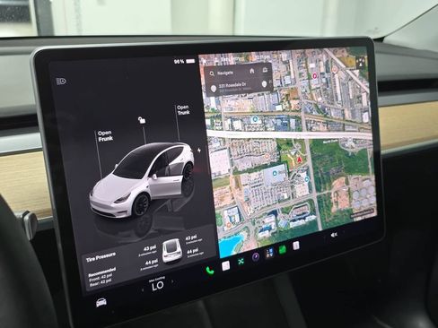 Used 2023 Tesla Model Y Long Range AWD/4WD image 15