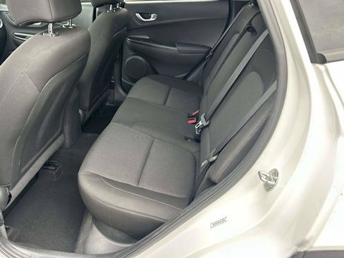 Used 2022 Hyundai Kona SEL w/ Convenience Package FWD image 14