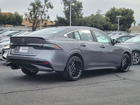 New 2026 Nissan Sentra SR w/ Floor Mat Package image 2