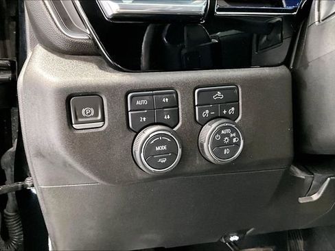 Used 2023 Chevrolet Silverado 1500 RST image 39