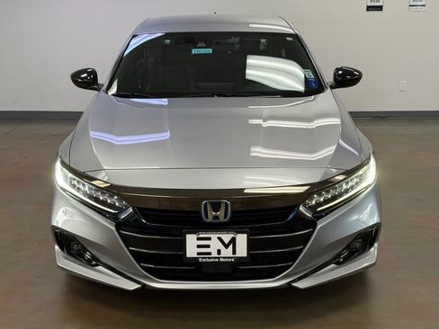 Used 2022 Honda Accord Sport image 3