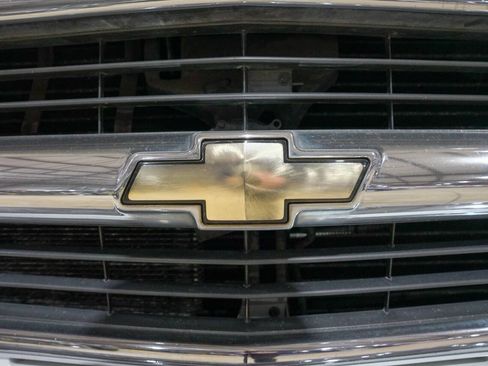 Used 1996 Chevrolet Tahoe 4WD image 21