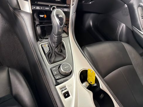 Used 2020 INFINITI Q50 Luxe RWD image 19