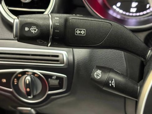 Used 2019 Mercedes-Benz C 300 4MATIC Sedan image 37