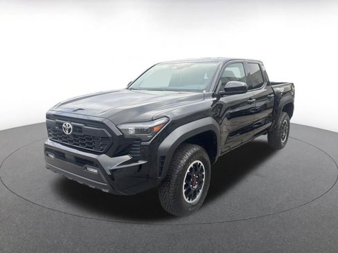 Used 2025 Toyota Tacoma TRD Off-Road image 7