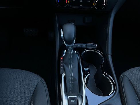 Used 2025 Buick Encore GX Preferred image 22