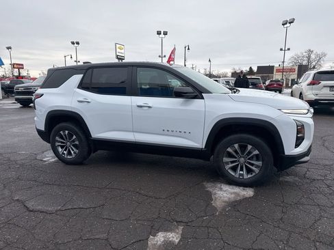 New 2026 Chevrolet Equinox LT image 6